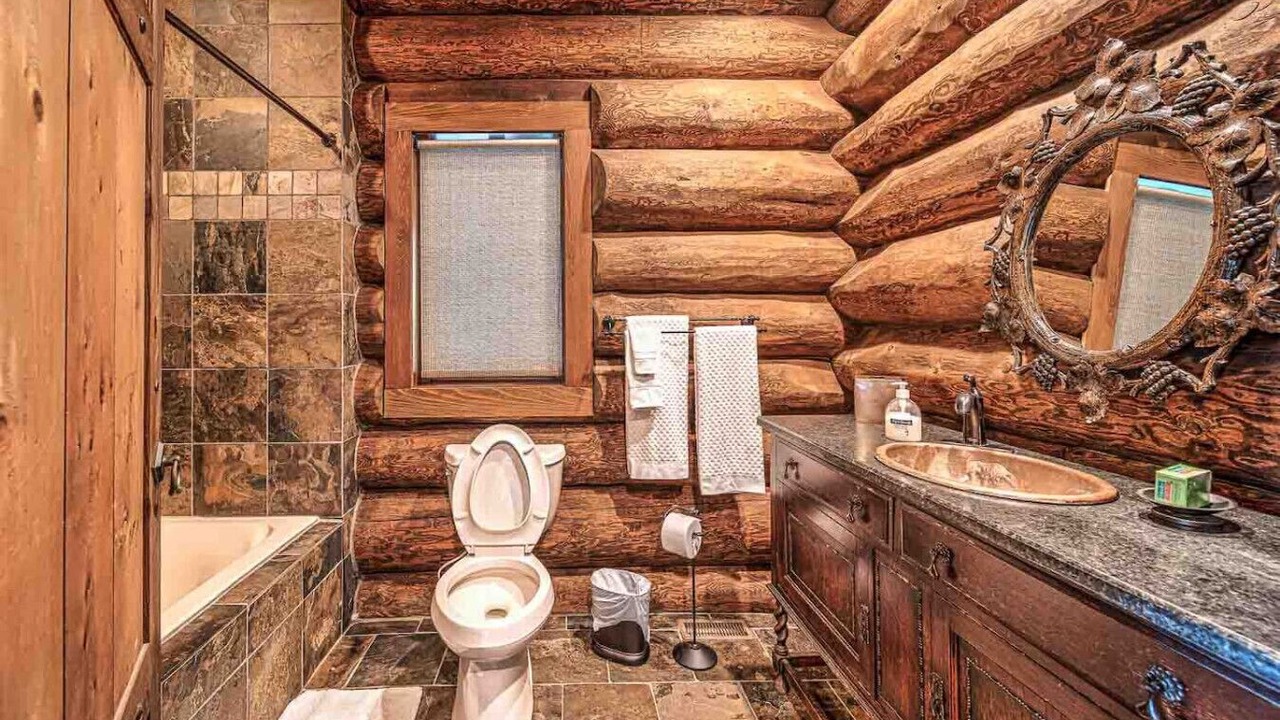 Photo of Bathroom in Topton