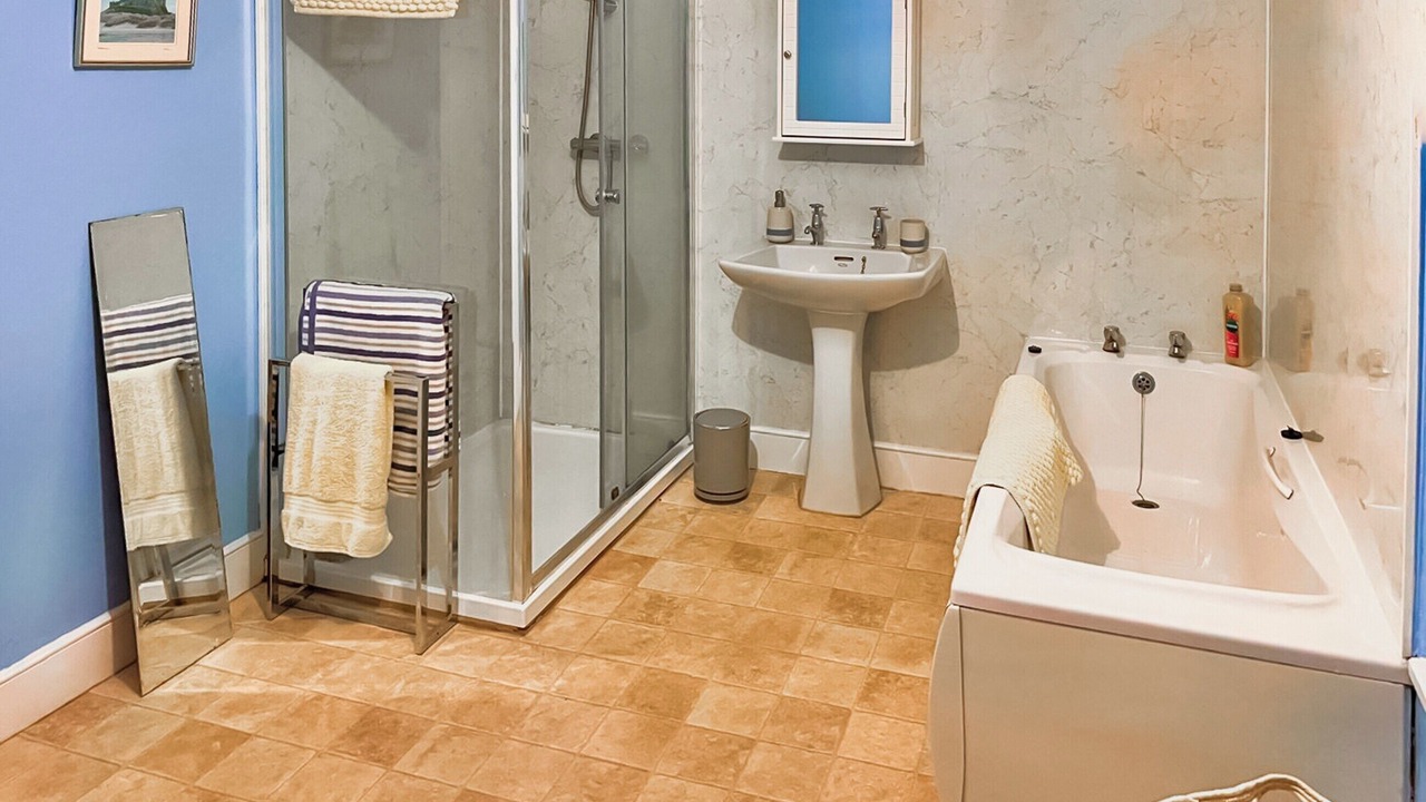 Photo of Bathroom in Belford