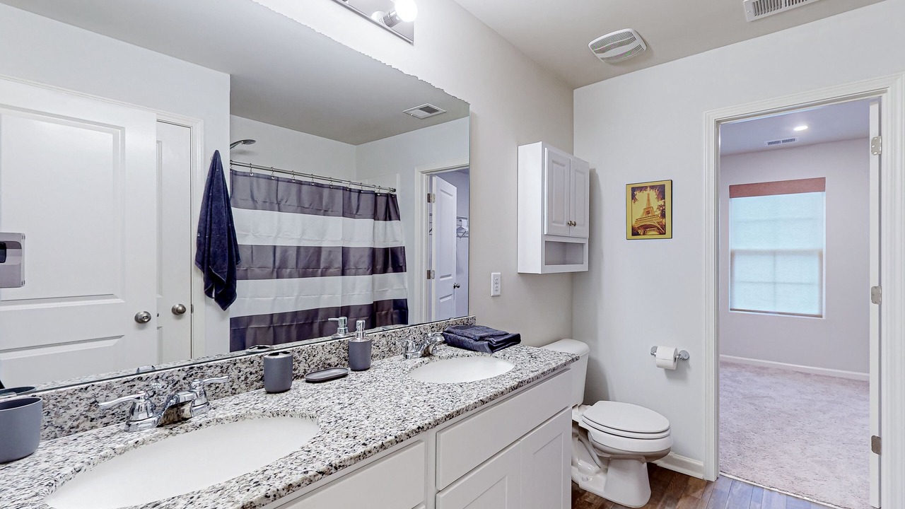 Photo of Bathroom in St. James
