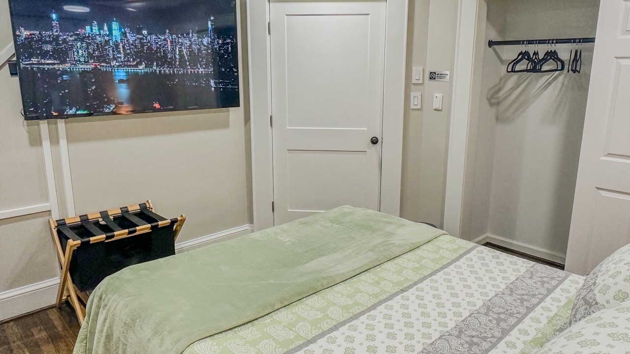 Photo of Bedroom in Greensboro