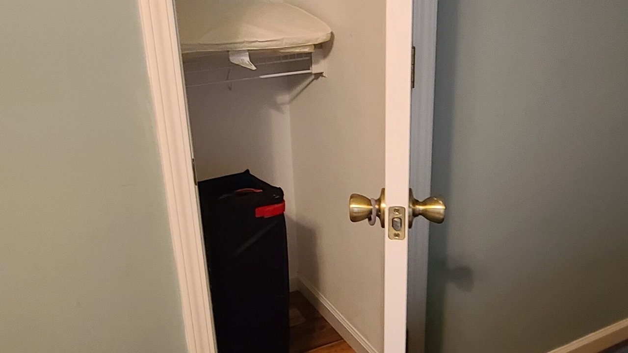 Photo of Bedroom in Southmont