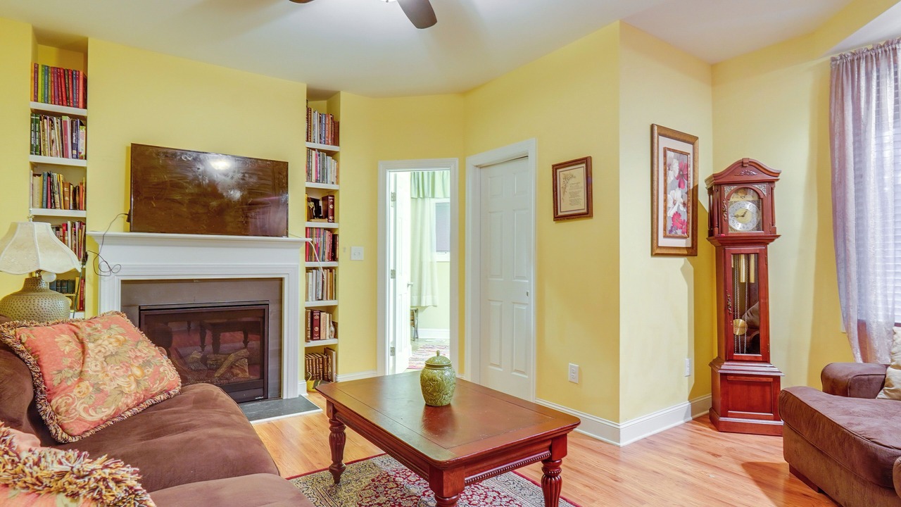 Photo of Livingroom in Westover