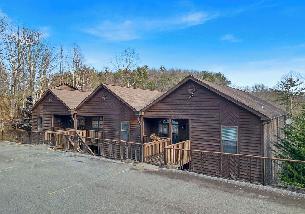 Photo of Outdoor in Lake Toxaway
