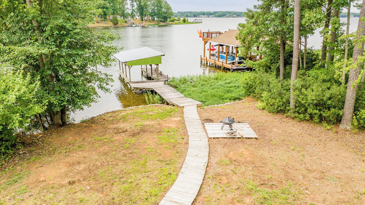 Photo of Outdoor in North Shore Acres