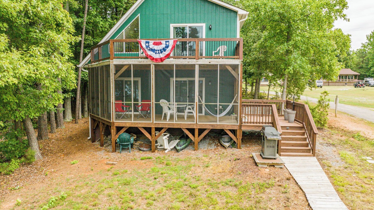 Photo of Outdoor in North Shore Acres