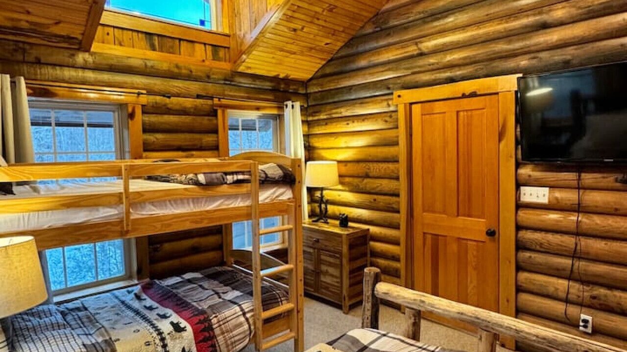 Photo of Bedroom in Mars Hill