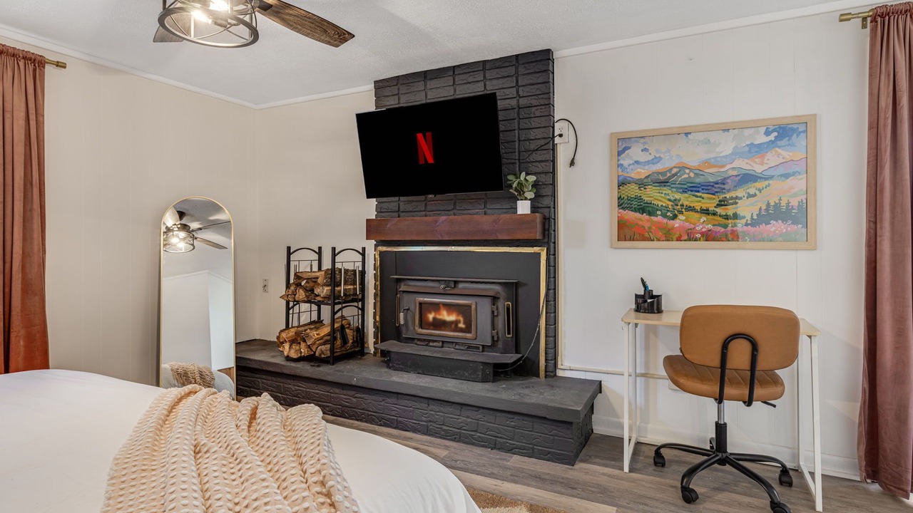 Photo of Bedroom in Asheville