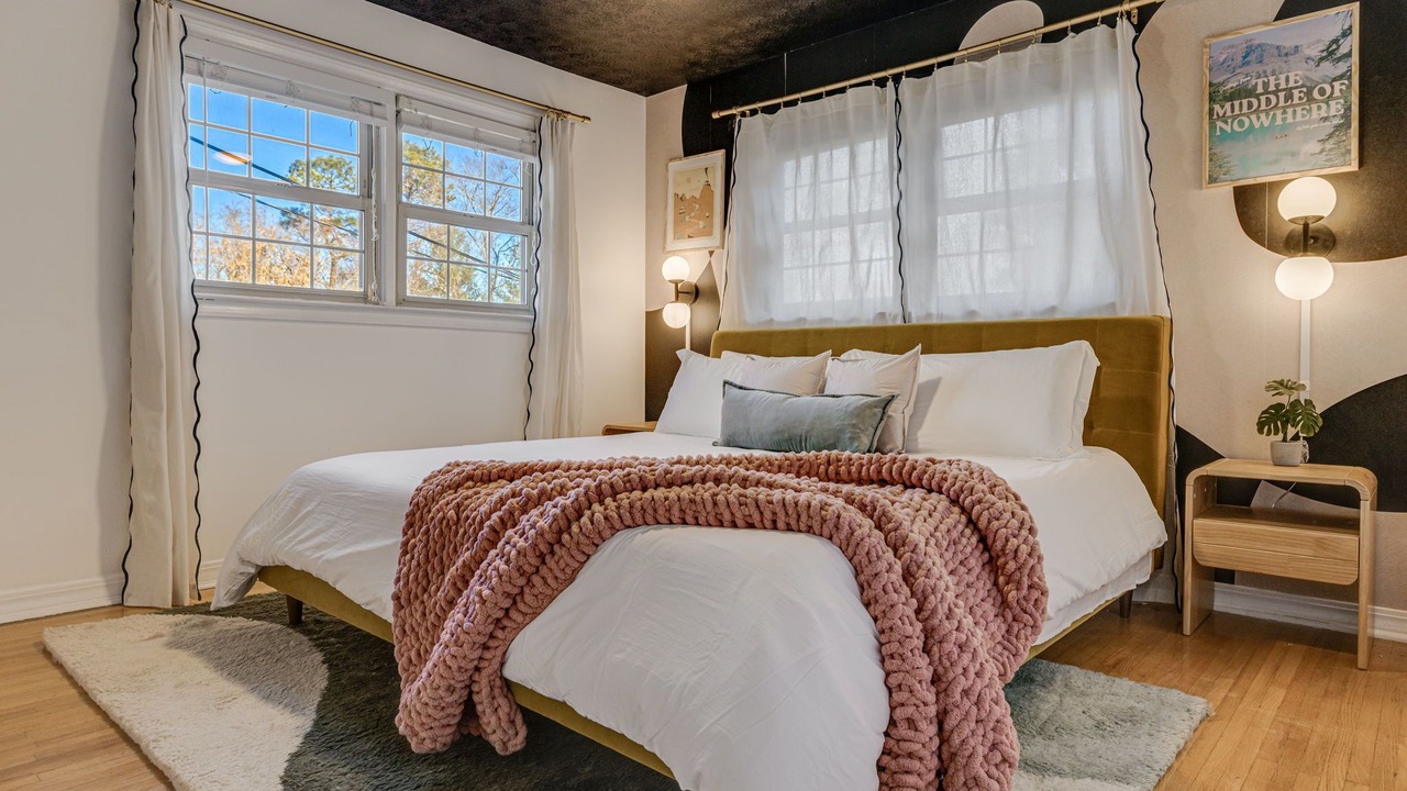 Photo of Bedroom in Asheville