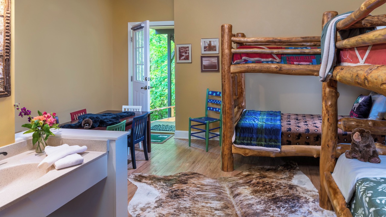 Photo of Bedroom in Arden