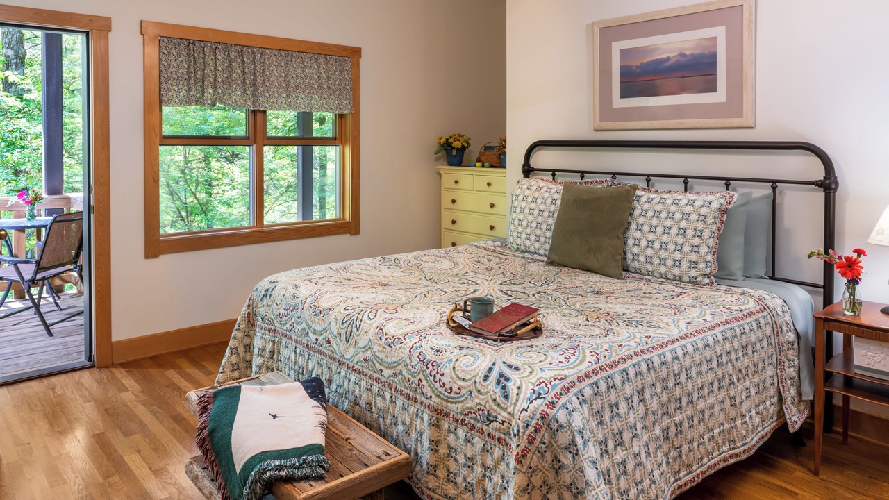 Photo of Bedroom in Arden