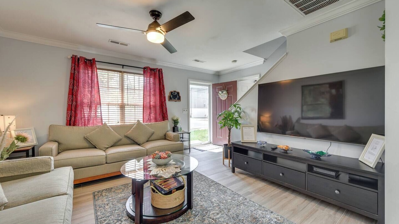 Photo of Livingroom in Biddleville