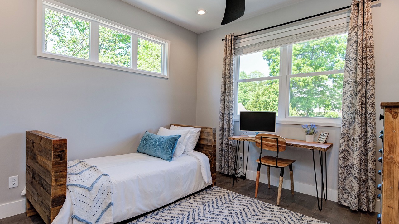 Photo of Bedroom in Woodfin