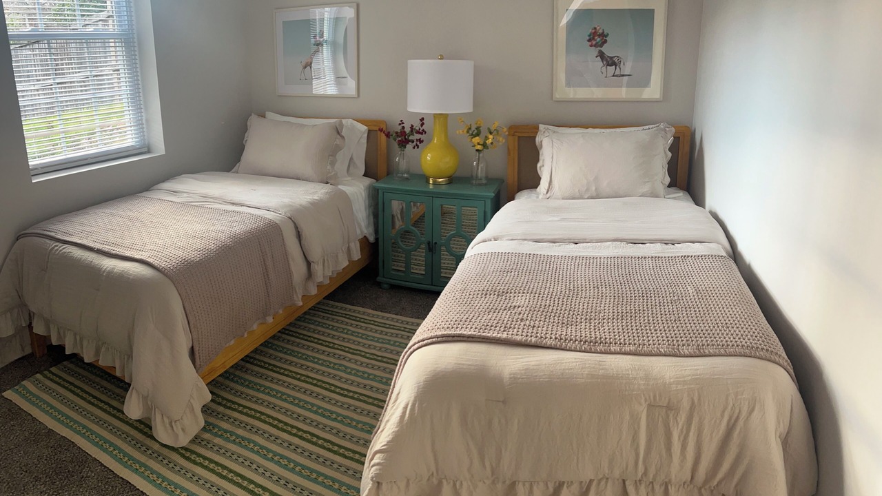 Photo of Bedroom in Inglewood
