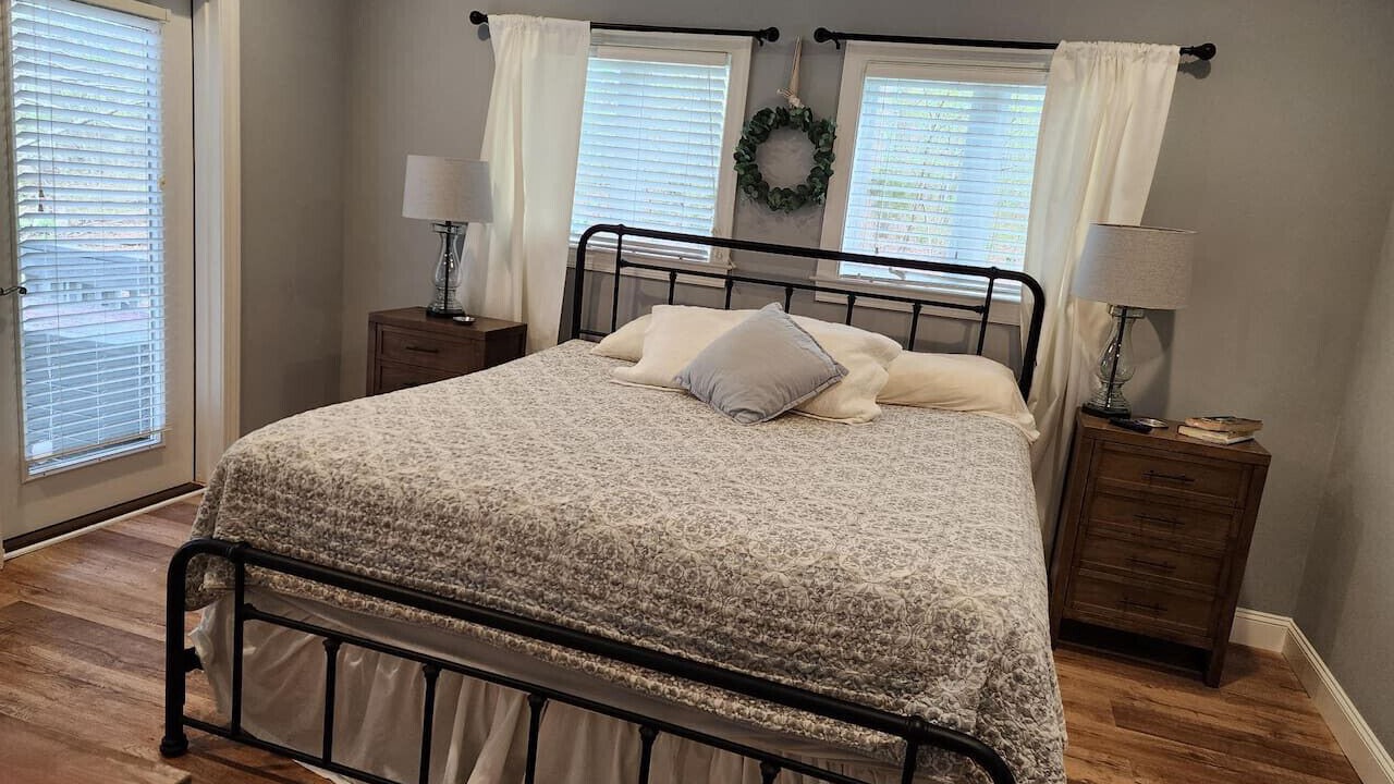 Photo of Bedroom in Macon
