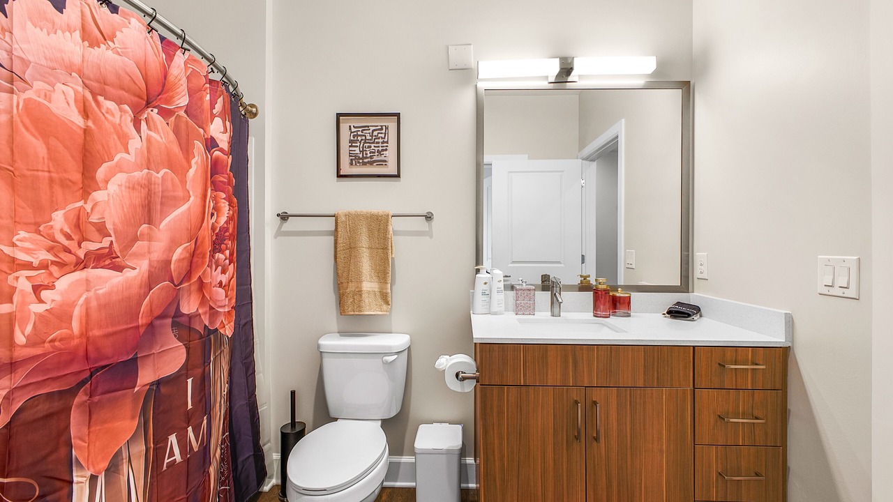 Photo of Bathroom in Eighth Avenue