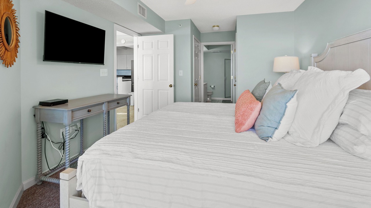 Photo of Bedroom in Ash