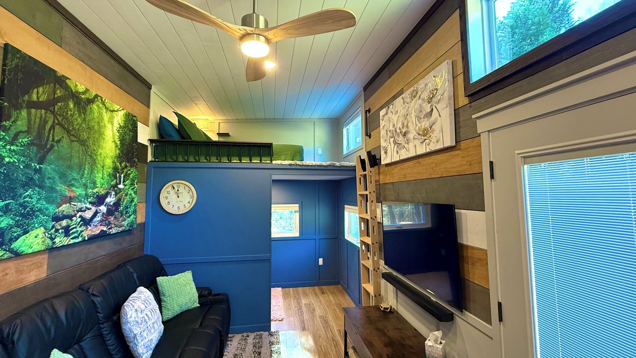 Photo of Livingroom in Hurdle Mills
