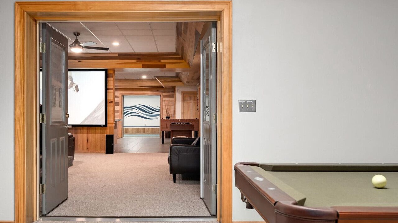 Photo of Bedroom in Bat Cave