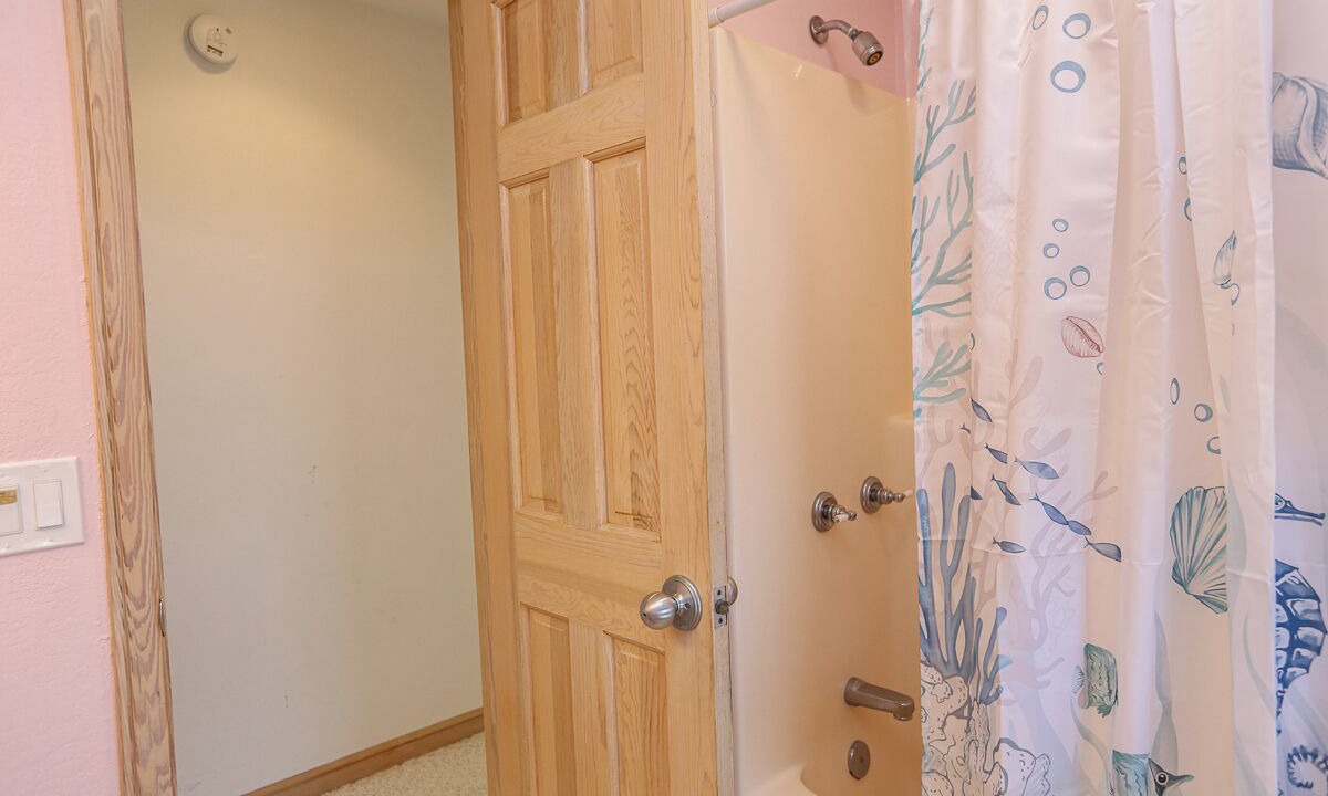 Photo of Bathroom in Colington