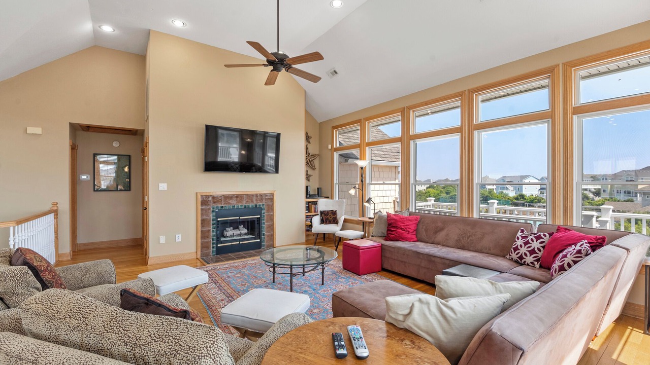 Photo of Livingroom in Pine Island