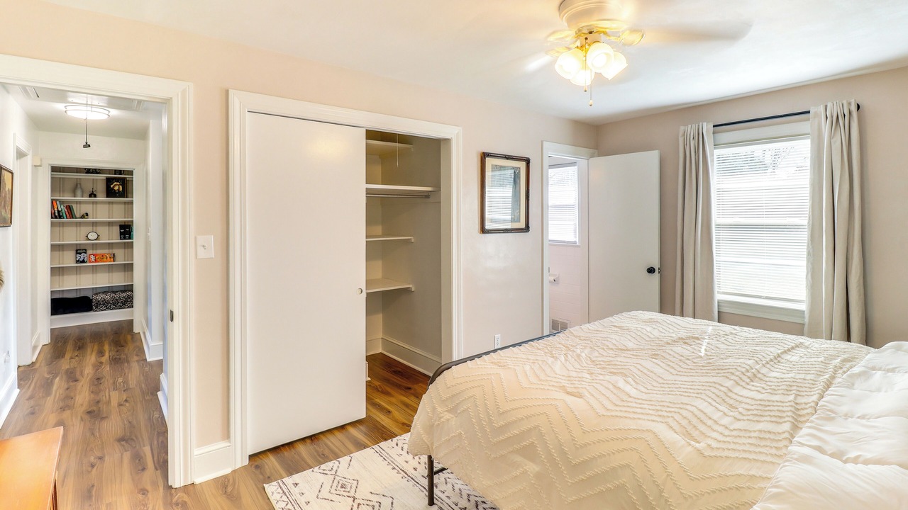 Photo of Bedroom in Murfreesboro