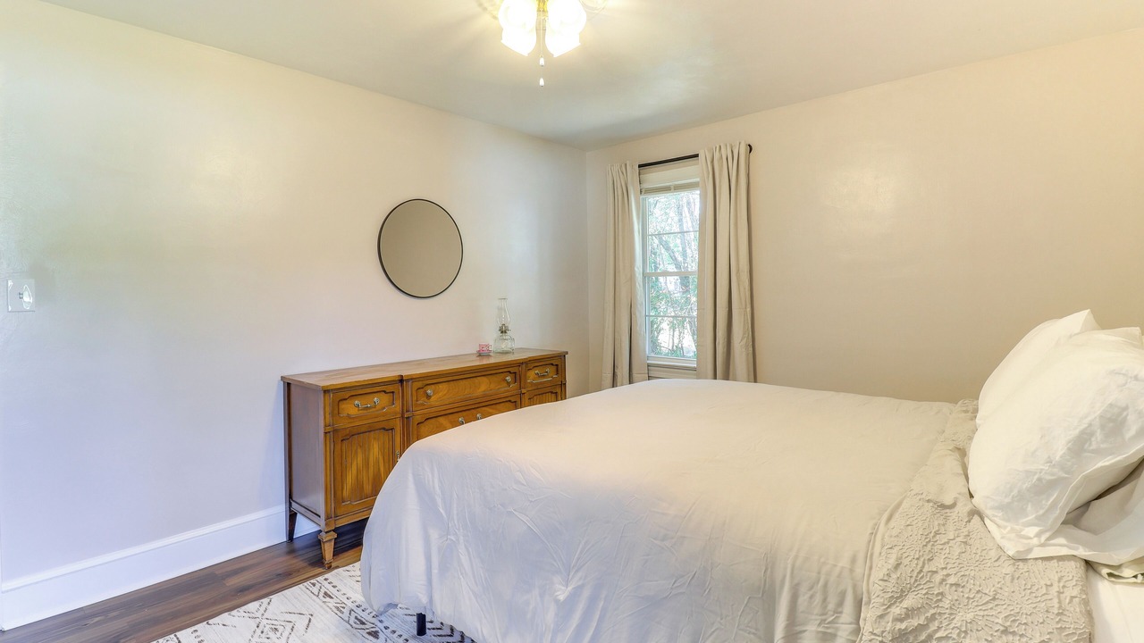 Photo of Bedroom in Murfreesboro