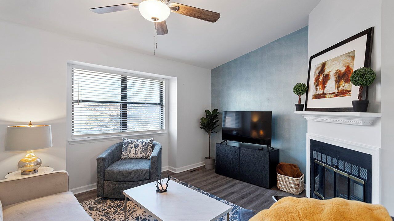 Photo of Livingroom in Brookhaven
