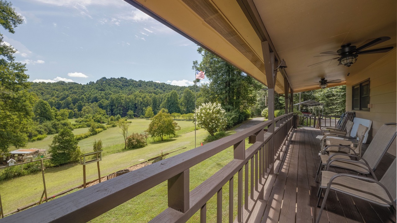 Photo of Outdoor in Saluda