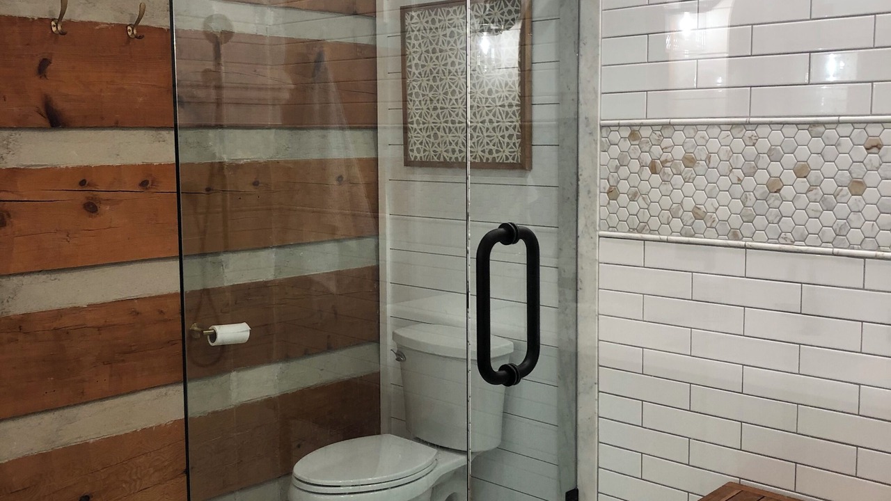 Photo of Bathroom in Barium Springs