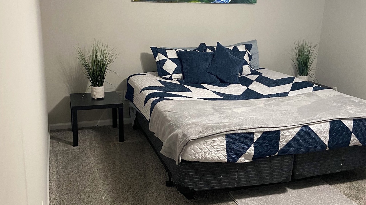 Photo of Bedroom in Spring Lake