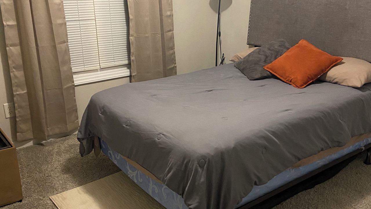 Photo of Bedroom in Spring Lake