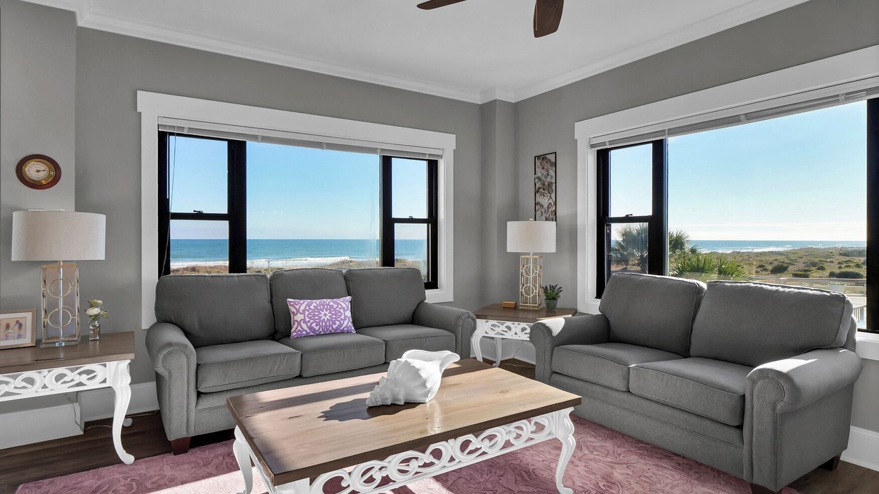 Photo of Livingroom in Shell Island