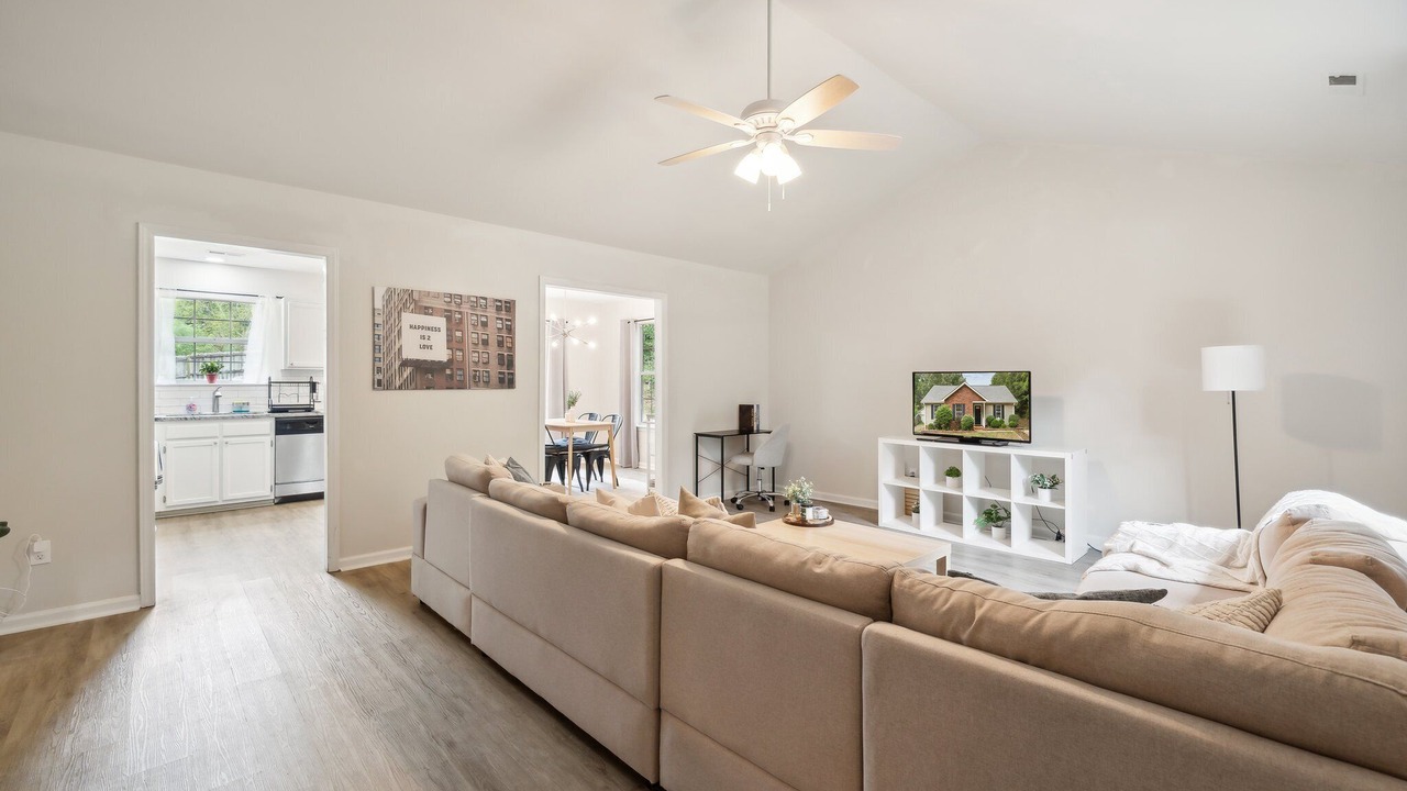 Photo of Livingroom in Harrisburg