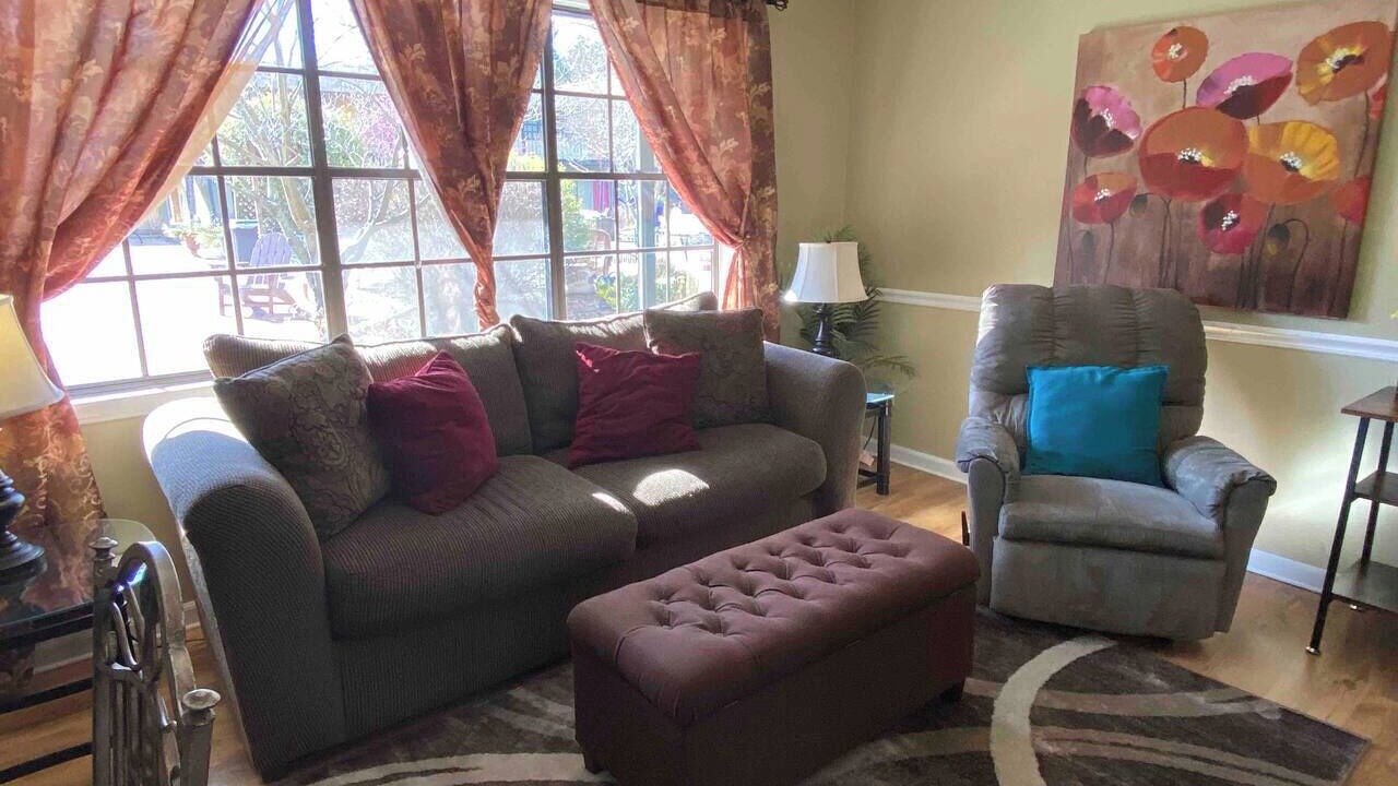 Photo of Bedroom in Downtown