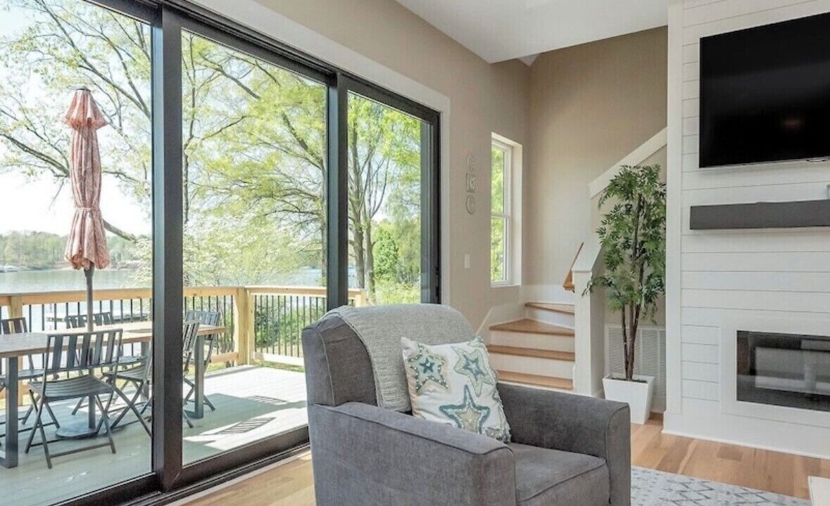 Photo of Livingroom in Mooresville