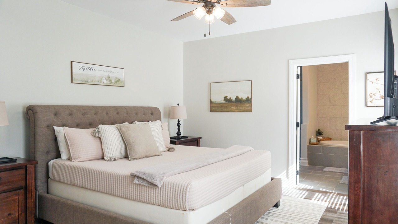 Photo of Bedroom in Mill Spring