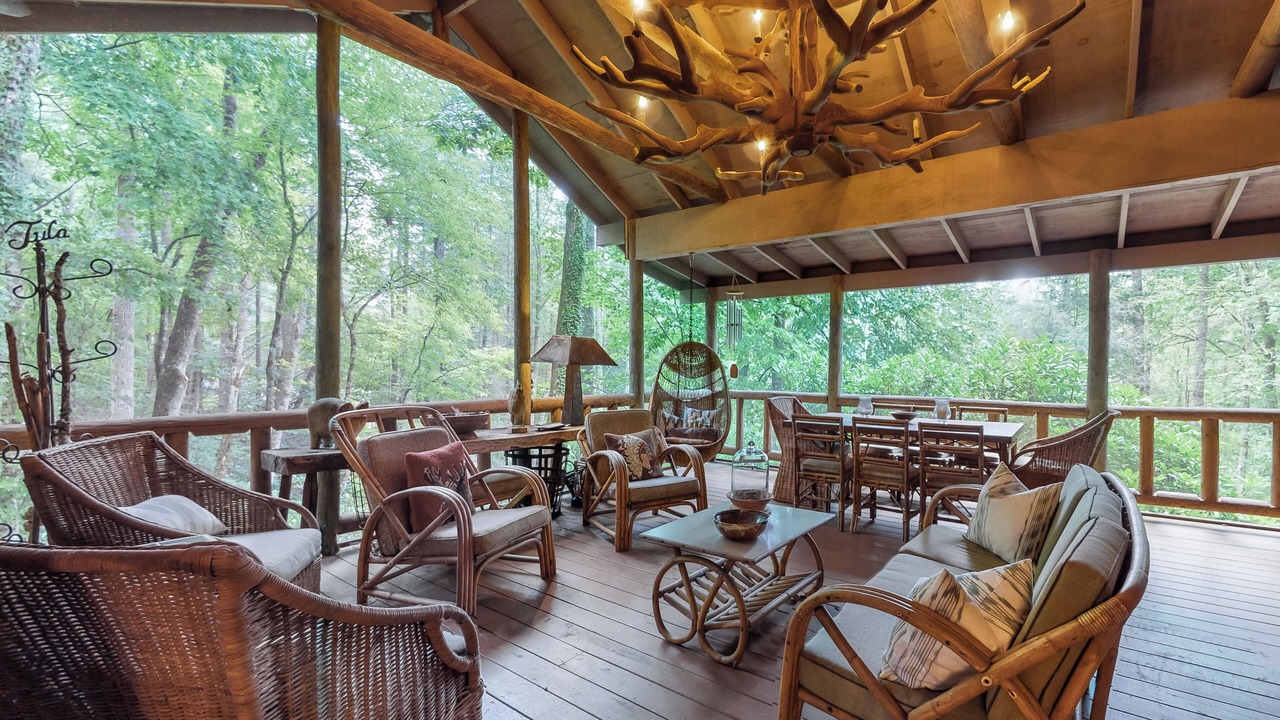 Photo of Outdoor in Lake Sequoyah