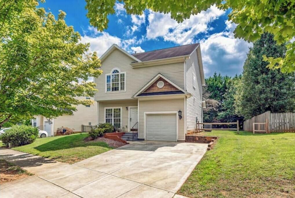 Photo of Outdoor in Huntersville