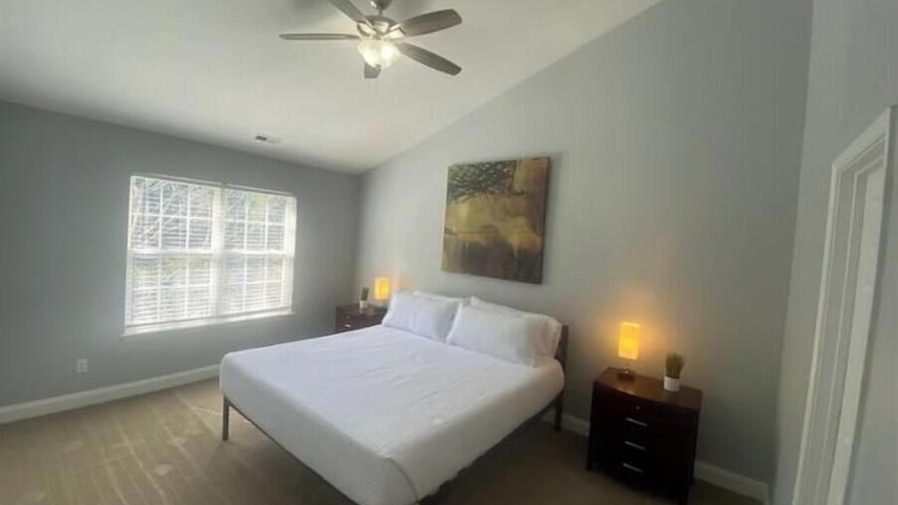 Photo of Bedroom in Huntersville