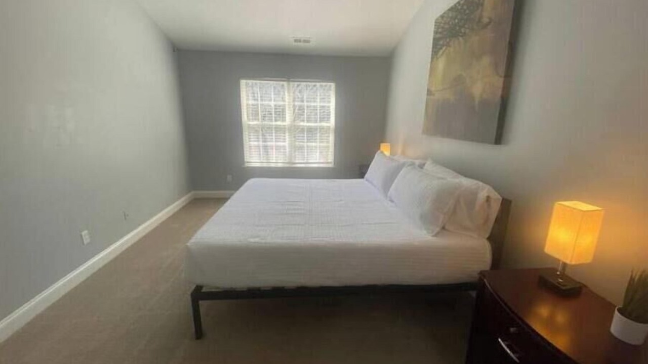 Photo of Bedroom in Huntersville