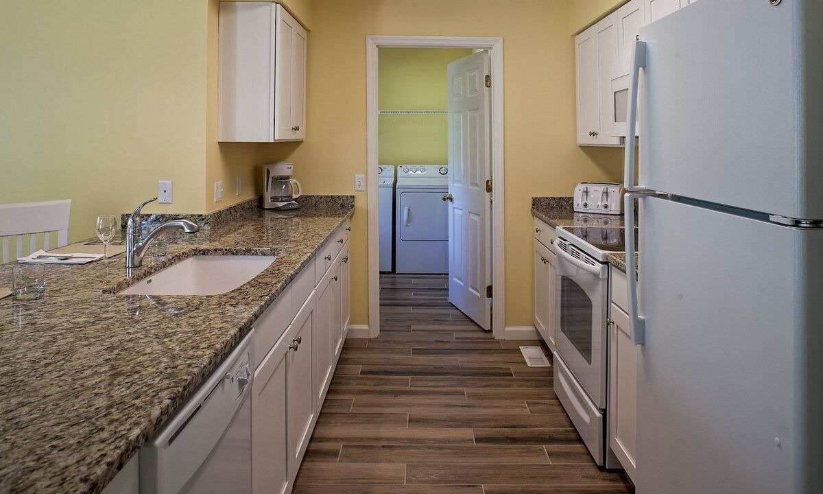Photo of Kitchen in Shipyard Plantation