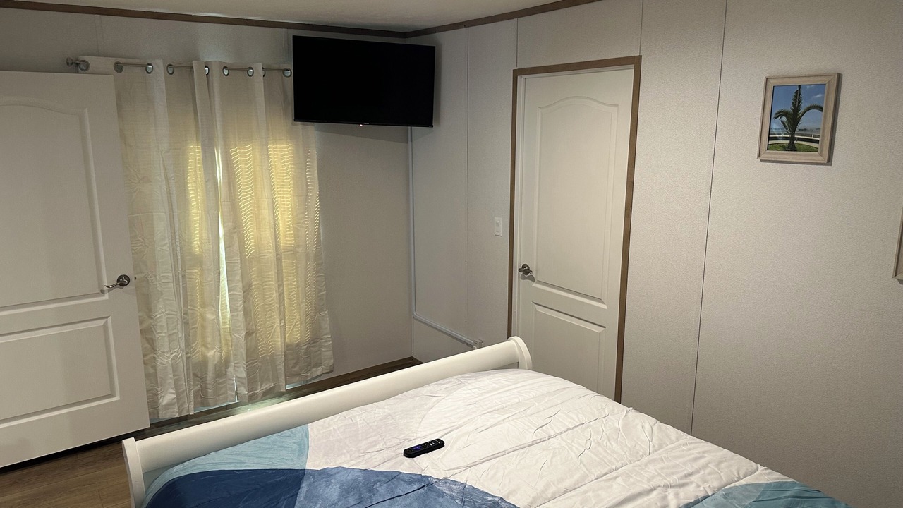 Photo of Bedroom in Cedar Island