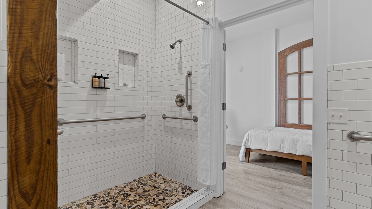 Photo of Bathroom in Topsail Beach