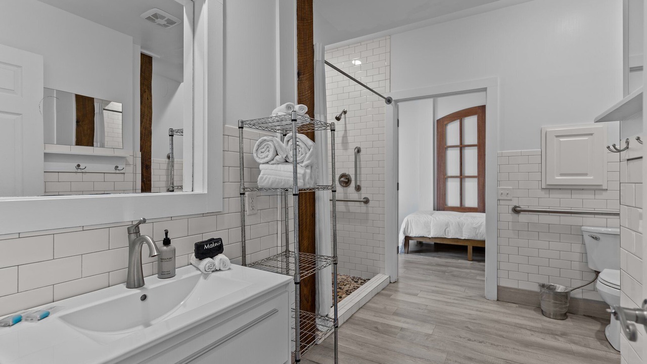 Photo of Bathroom in Topsail Beach