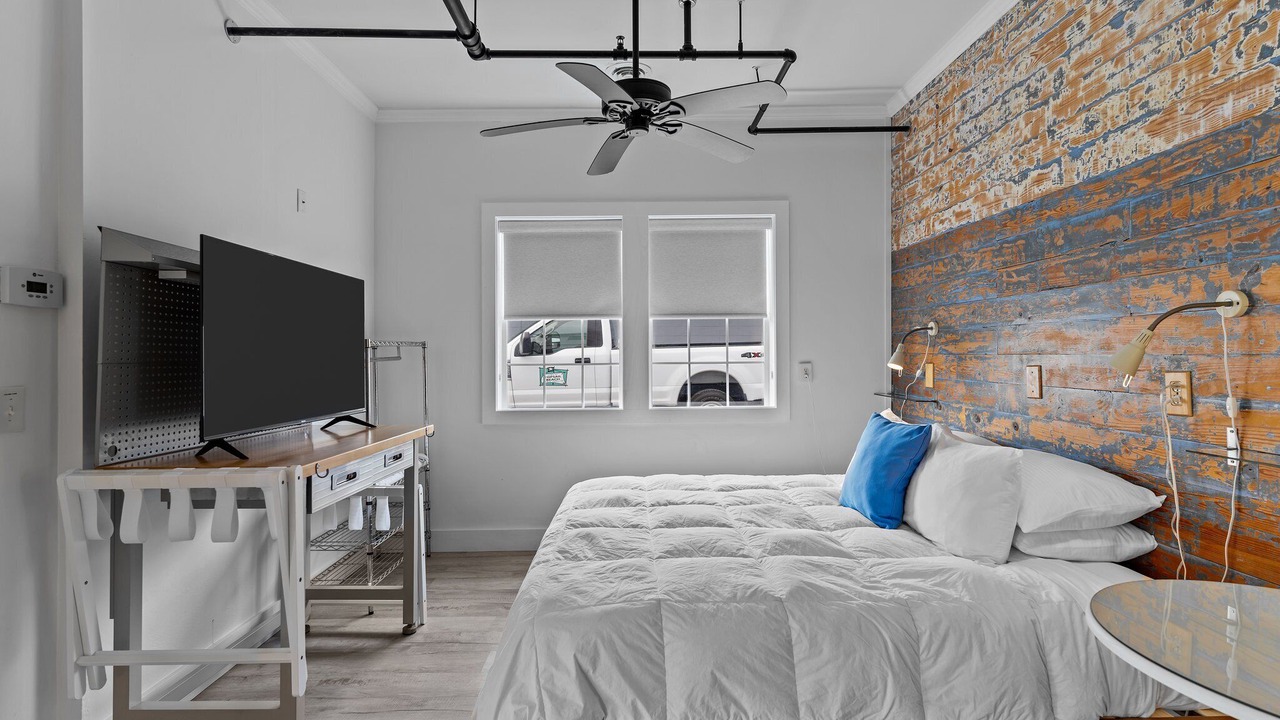 Photo of Bedroom in Topsail Beach