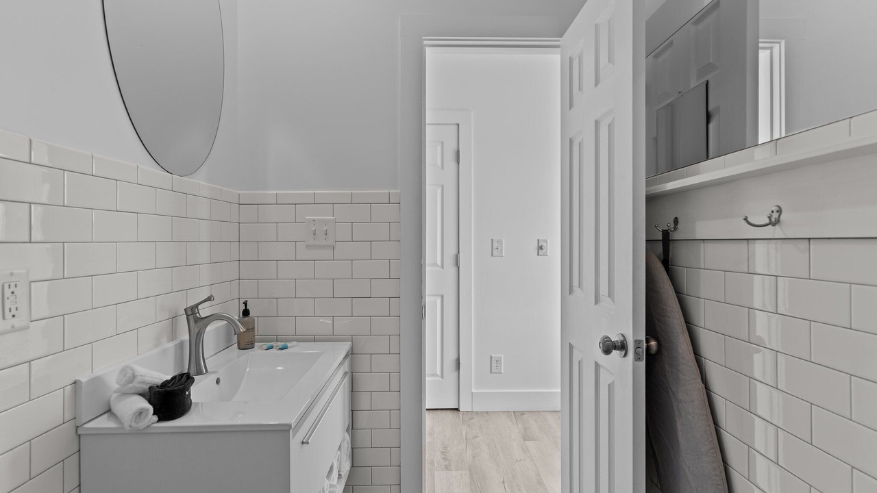 Photo of Bathroom in Topsail Beach