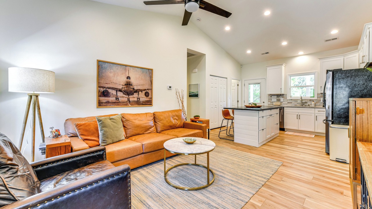 Photo of Livingroom in Hickory