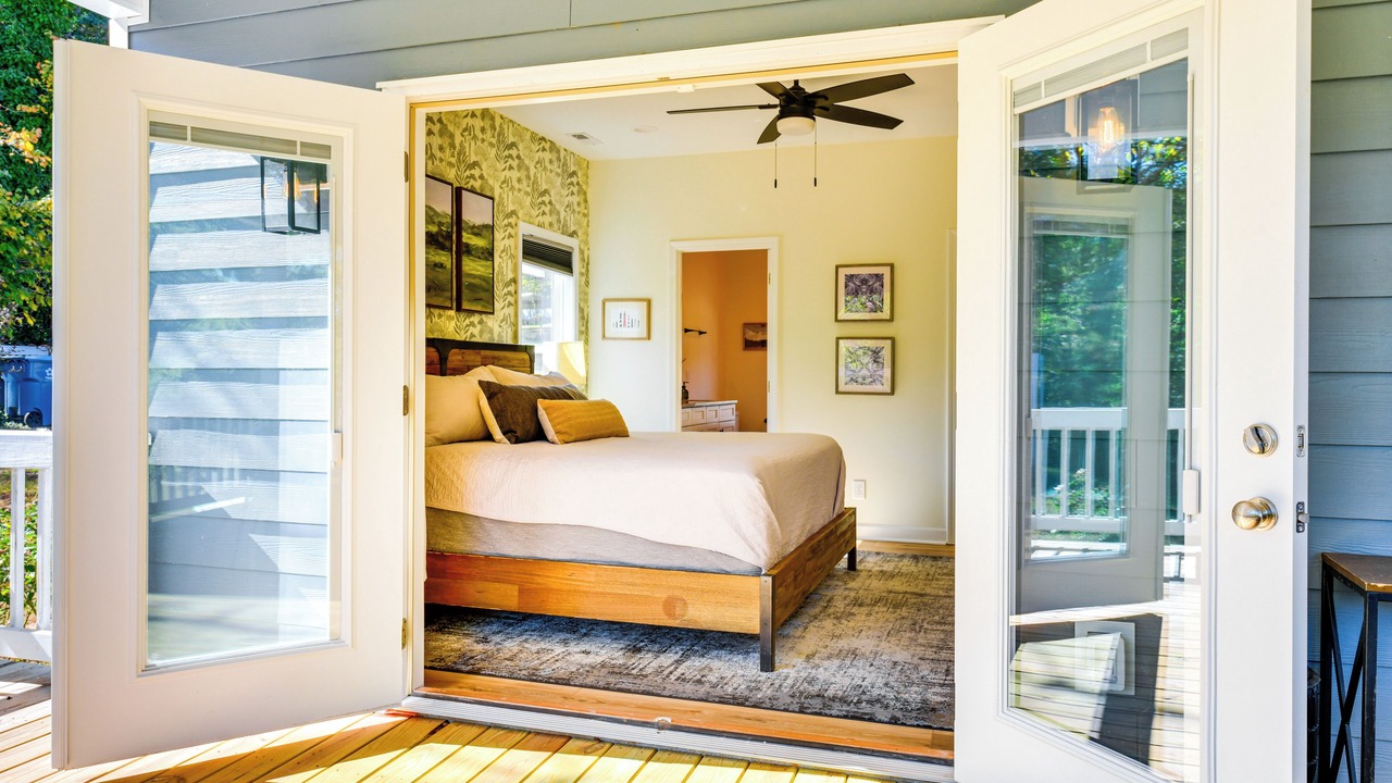 Photo of Bedroom in Hickory
