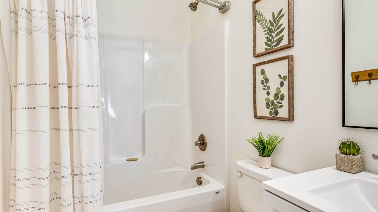Photo of Bathroom in Hickory