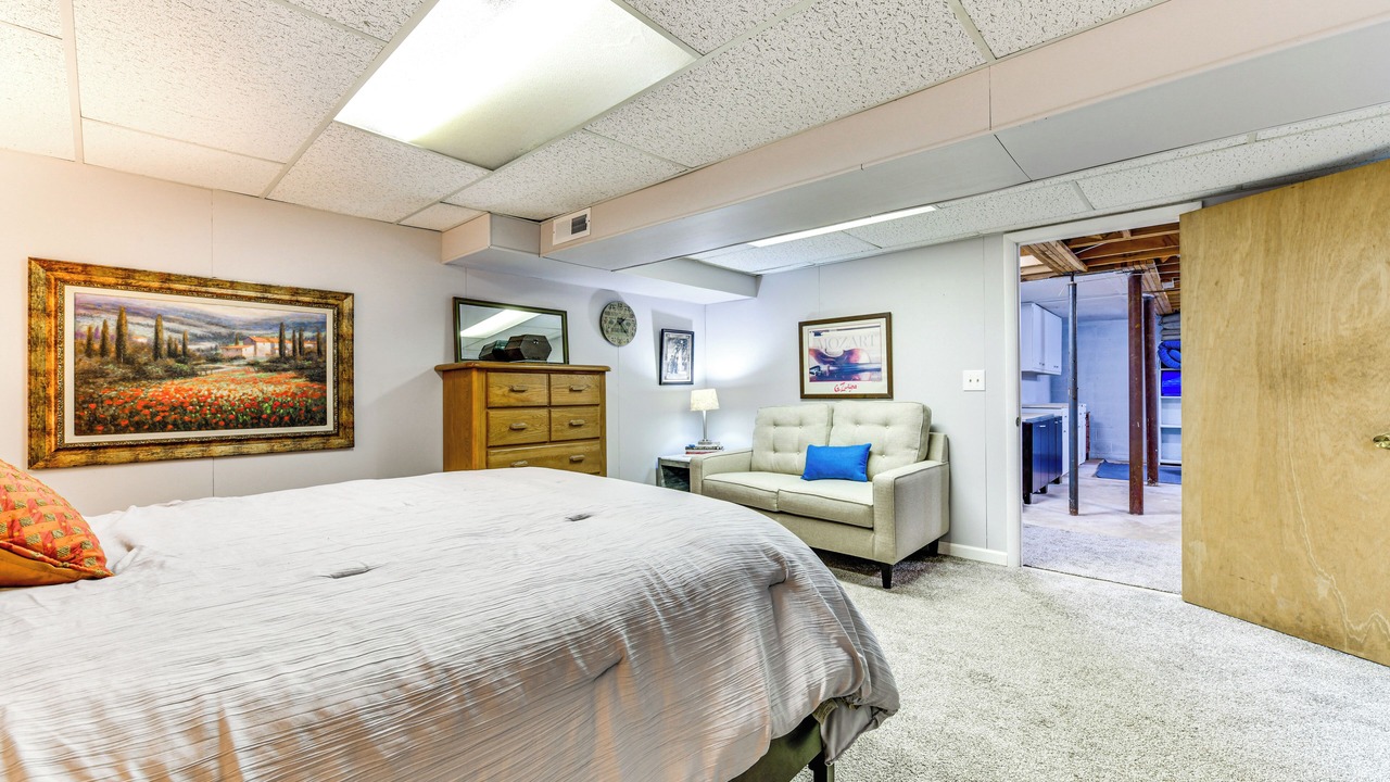 Photo of Bedroom in Hudson